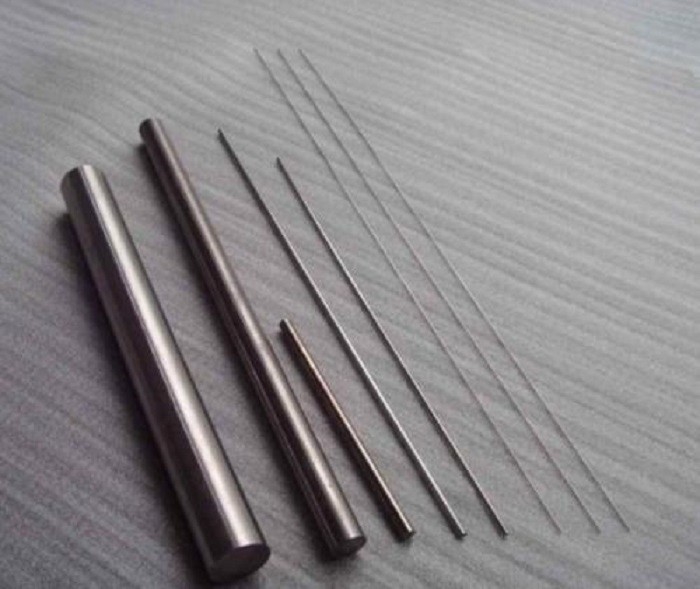 Surface Black Ground Pure Tungsten Rods 10mm - 1200mm 19.2g/cm3
